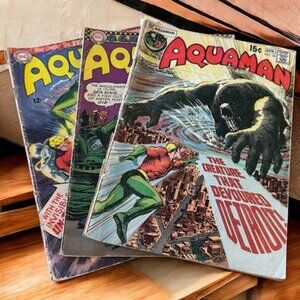 Vintage Aquaman Comic Book Collection Lot of (3) USED CONDITION